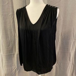 Jennifer Lopez tank top